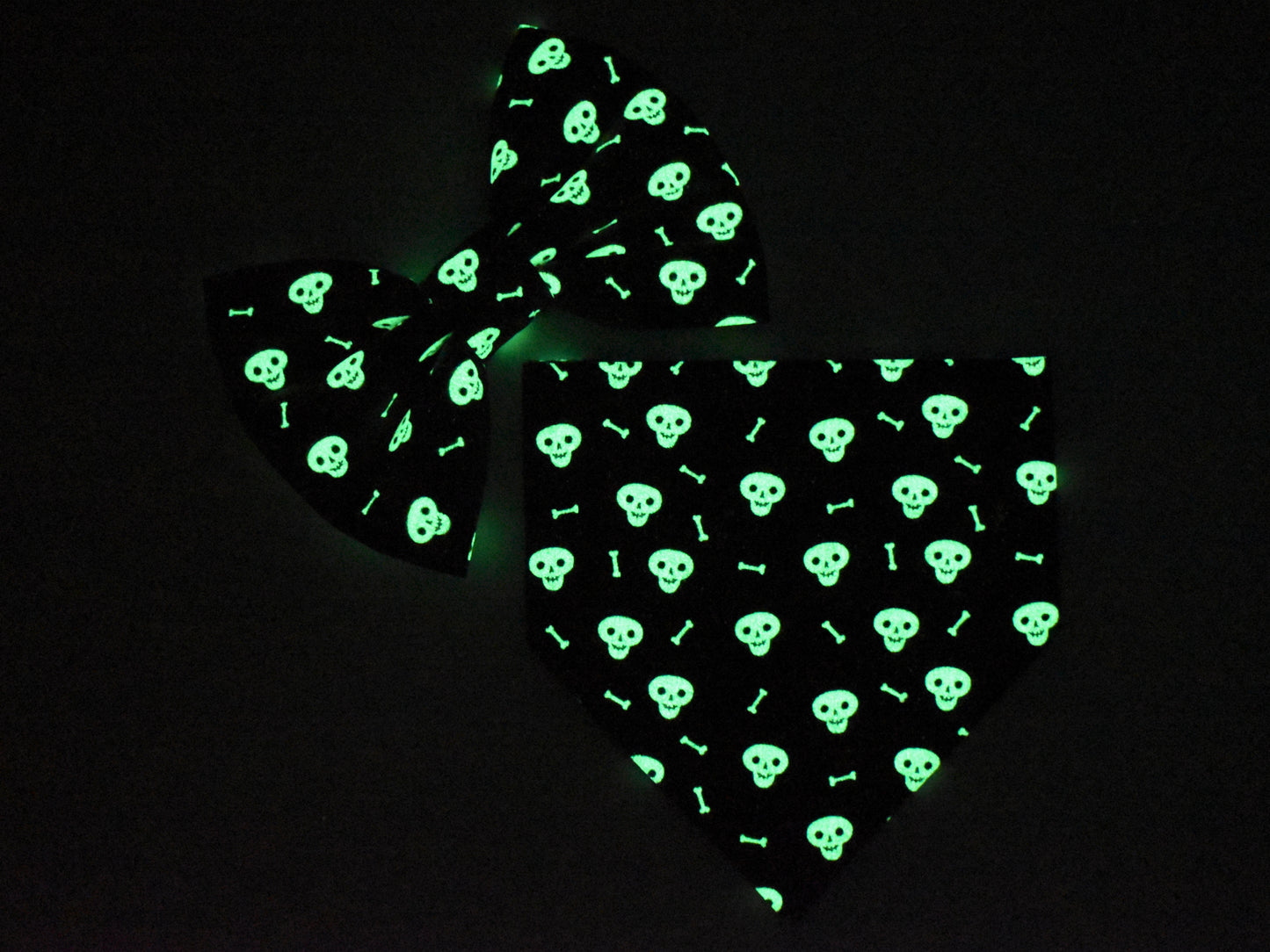 Beaming Bones *Glow in the Dark*