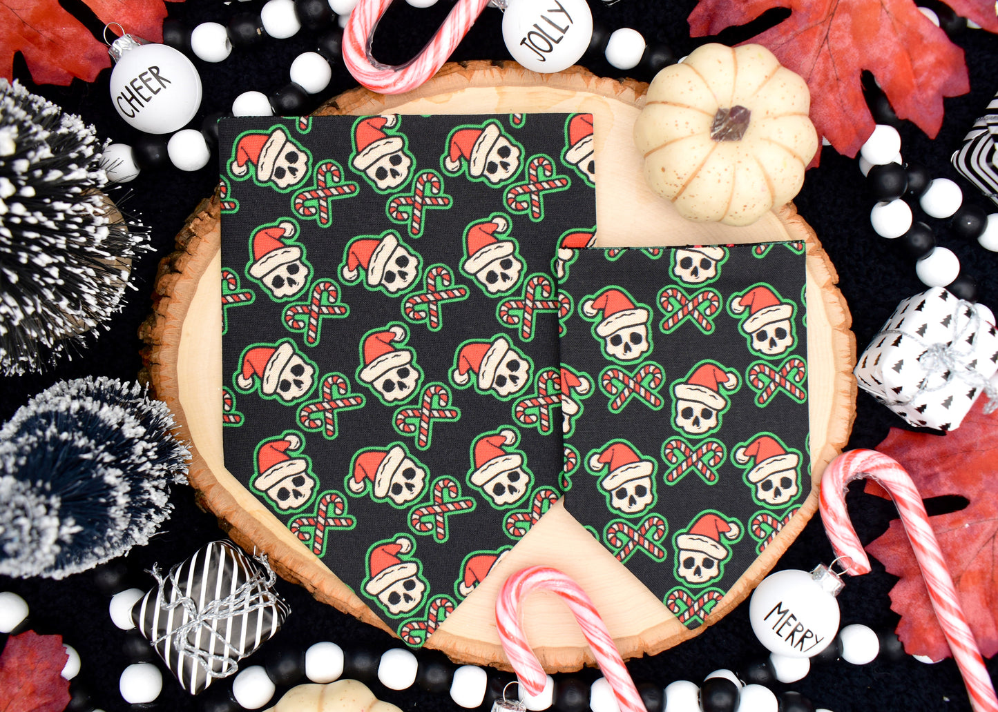 Santa Skulls